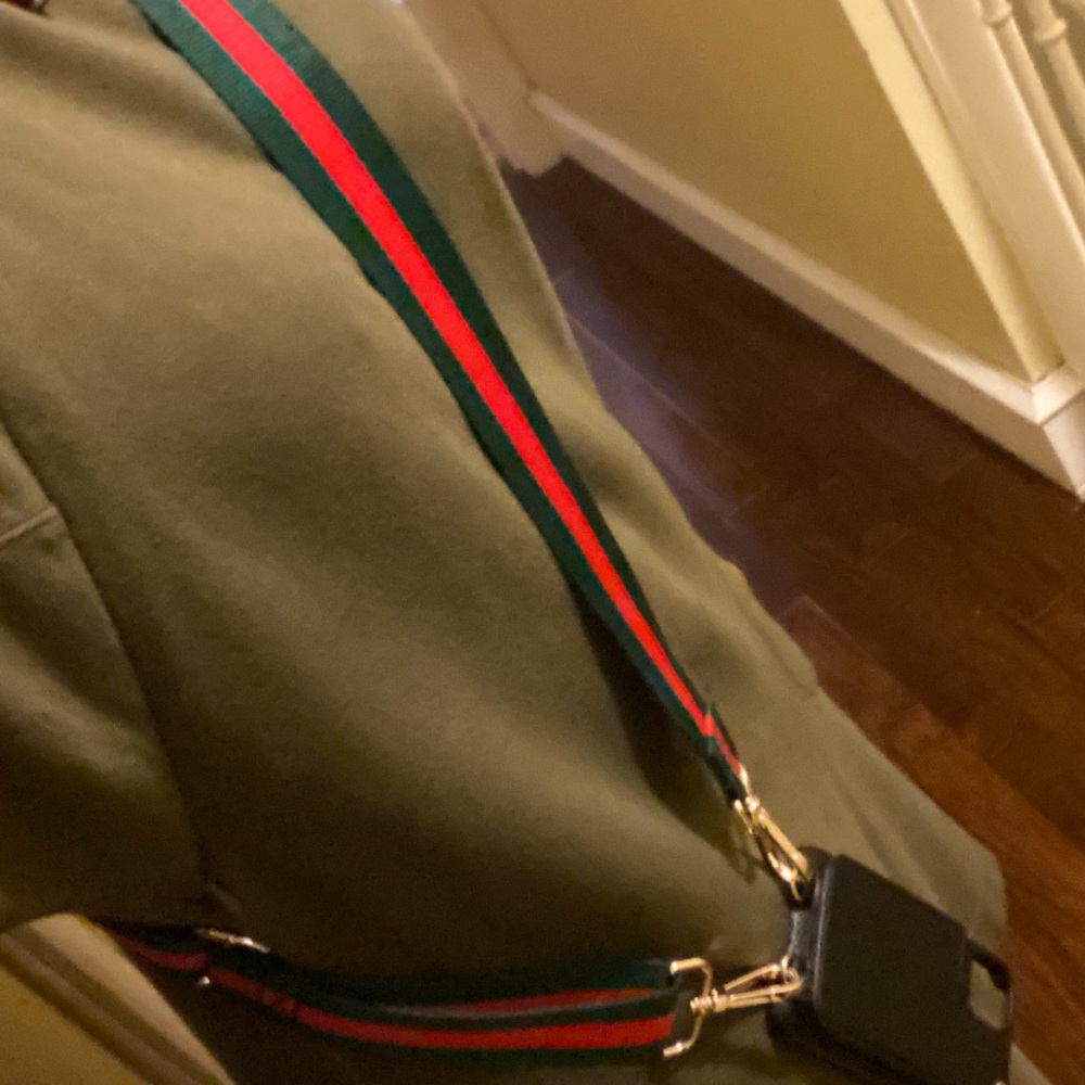 iPhone Crossbody case  Vegan leather fashionable just let me know the phone.